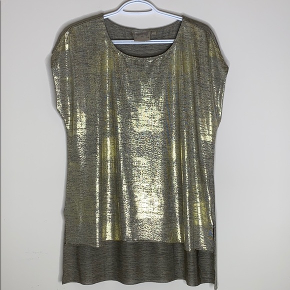 Dantelle Gold Foil Print Step Hem Shirt Large - Picture 5 of 15